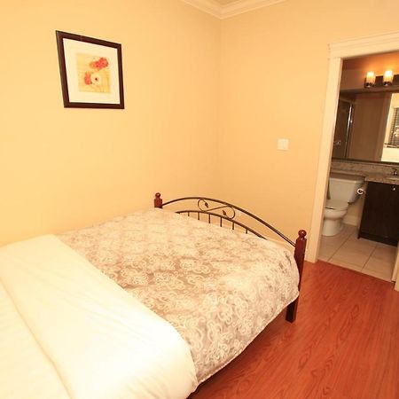 Bed and Breakfast Imperial House Burnaby Esterno foto