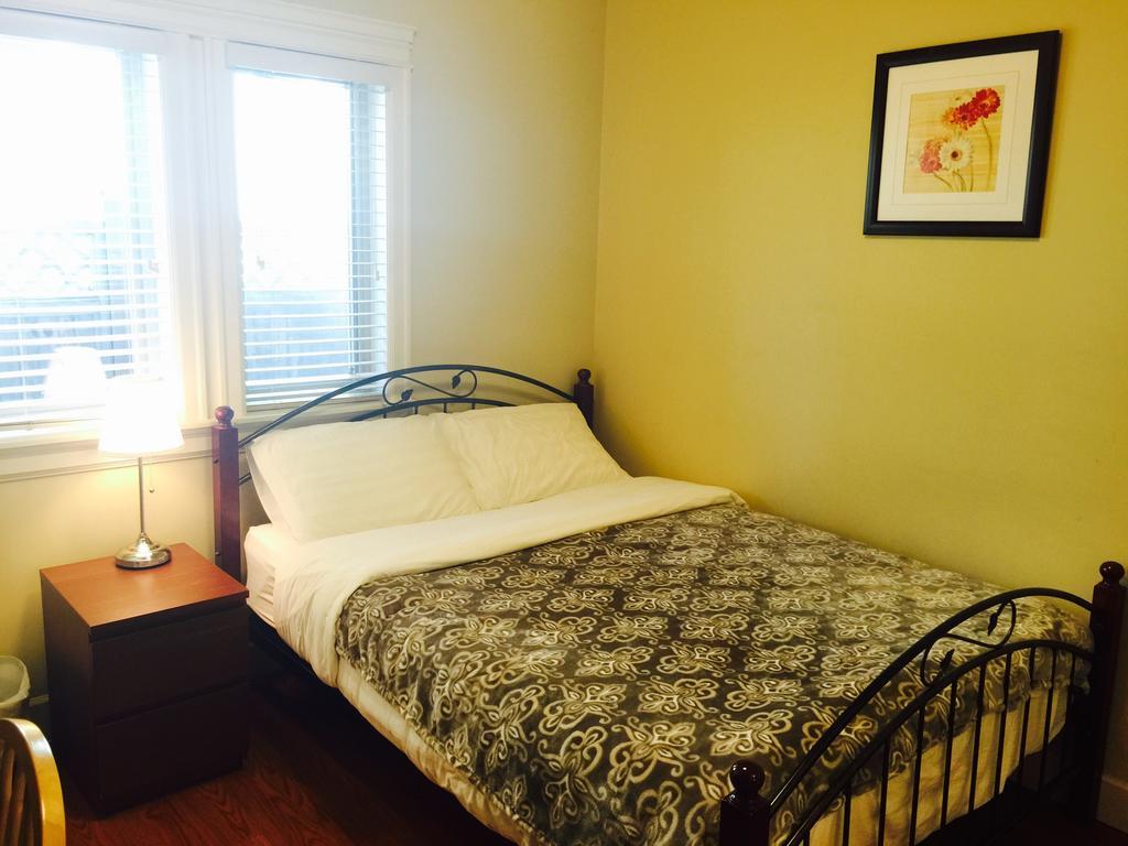 Bed and Breakfast Imperial House Burnaby Camera foto